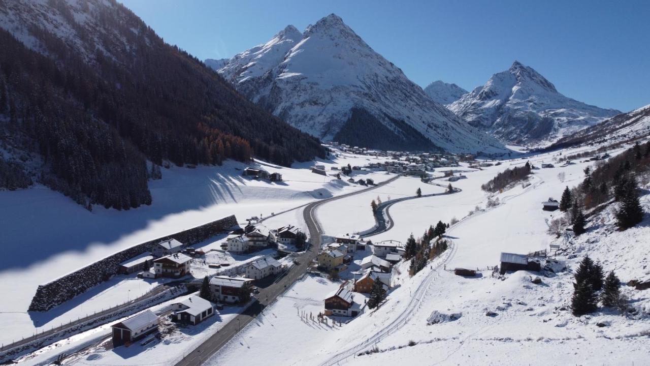 Sonnenkogel Appartement Galtuer Luaran gambar